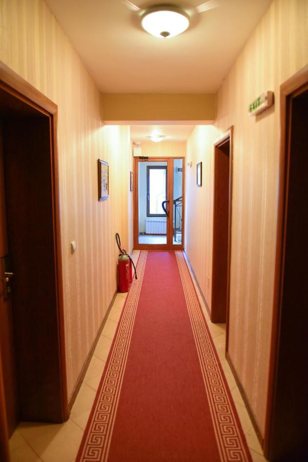 Family Hotel Lazur Bansko Exterior photo